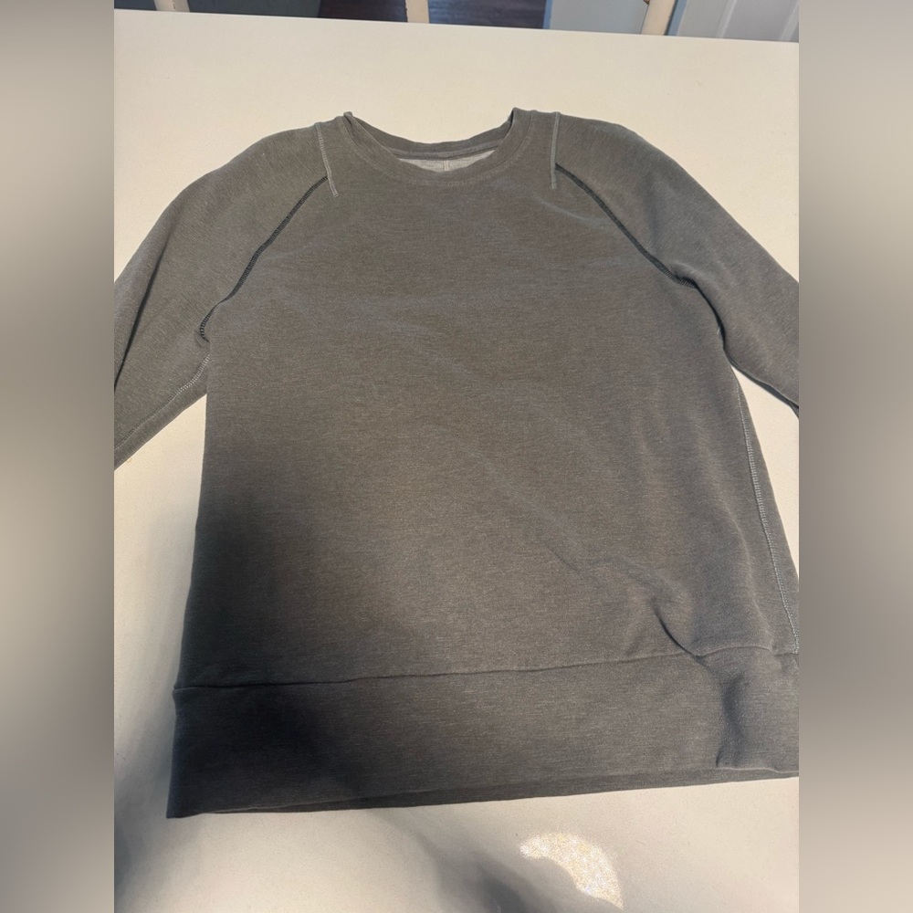 COPY - Lulu lemon crewneck